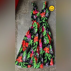 Dawn Joy Fashions Black & multi-coloured tropical floral maxi dress XSmall